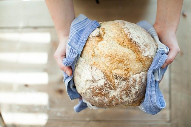 Zelf koolhydraatarm brood bakken
